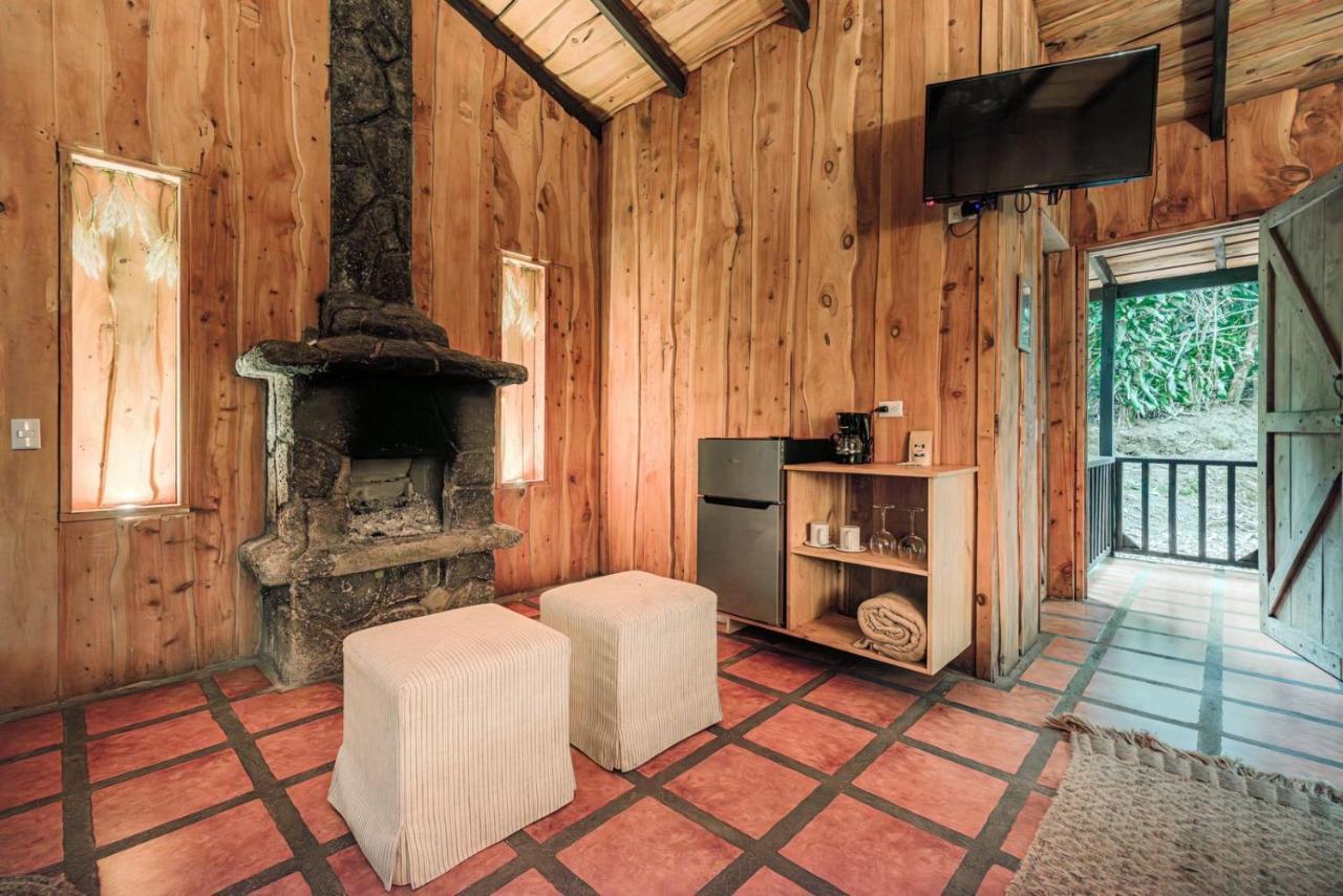 Hotel & Spa Escondite De La Montana Sabana Redonda 외부 사진